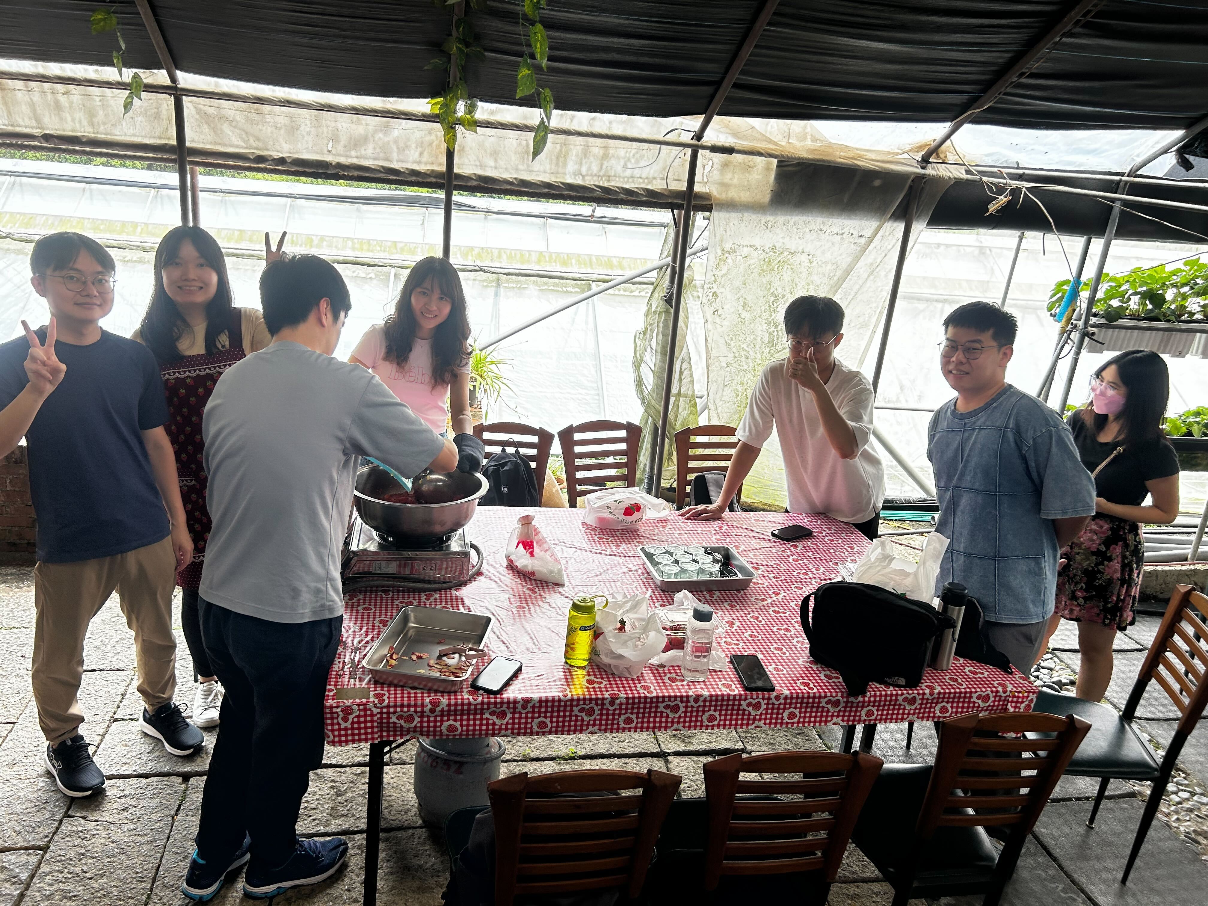 Description of the image